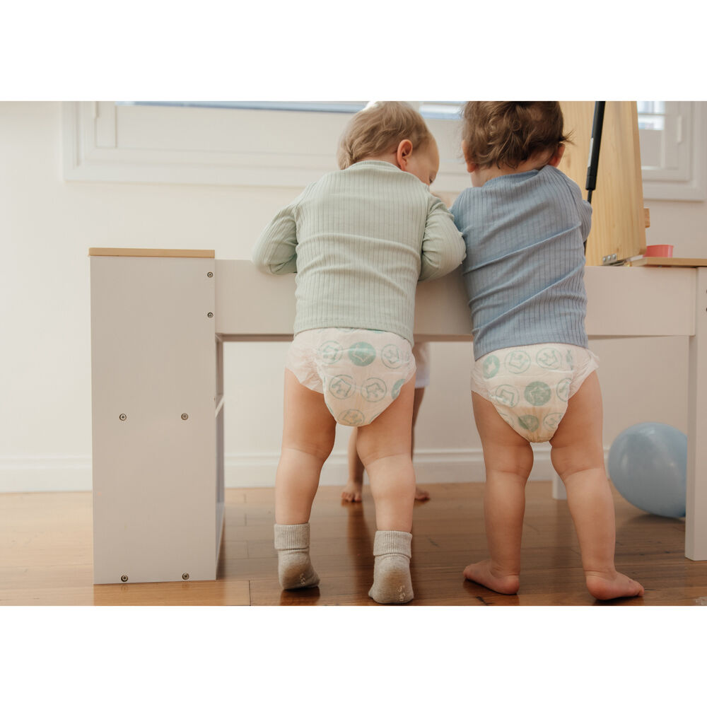 2x 152PK Awesome One Ultra Light, Soft & Absorbent Nappies 10-15kg Size 4 6-24m