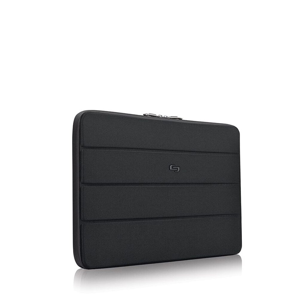 Solo Bond 15.6in Laptop/Tablet Sleeve Case Lighweight Fully Padded 41x29cm Black