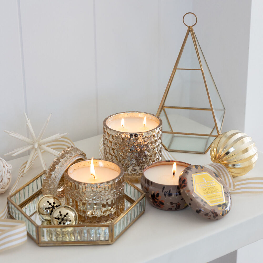 The SOi Co Hazelnut Macchiato Petite Shimmer Candle 8oz 9x9cm - Gold