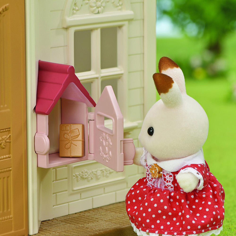 Sylvanian Families Red Roof Cosy Cottage Starter Home Kids Miniature Toy 3y+
