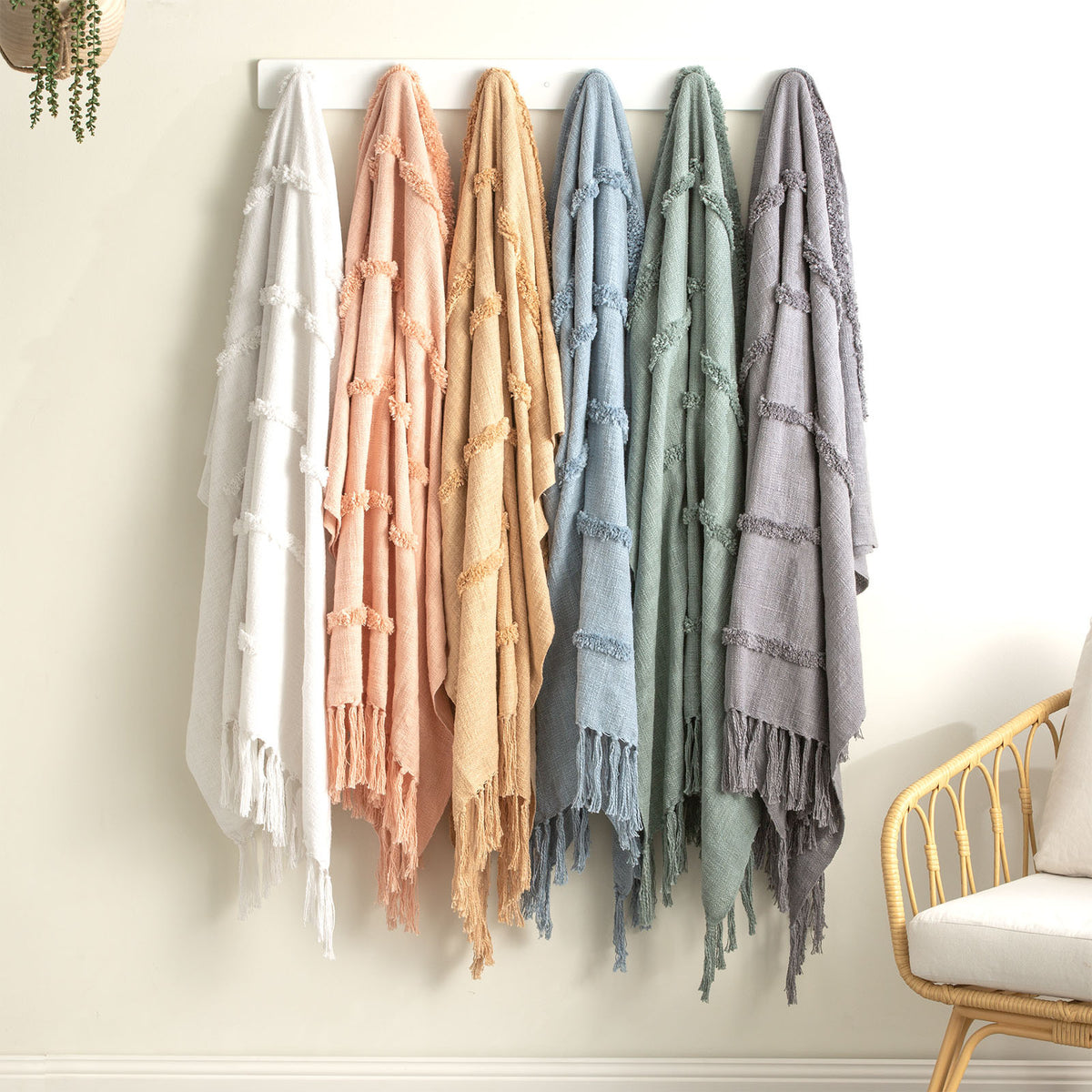 Renee Taylor Cambridge 130x170cm Cotton Slub Tufted Throw - Dusky