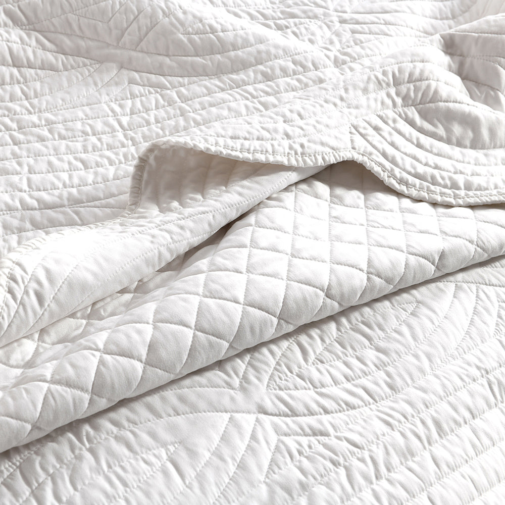 Renee Taylor Scallop Jacquard 65x65cm Euro Pillowcase - Pearl