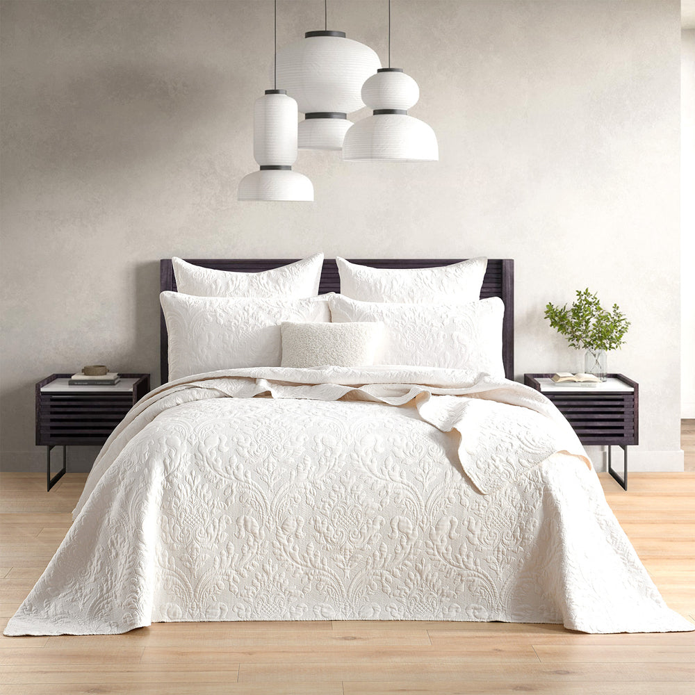 Renee Taylor Berlin Jacquard Queen/King Coverlet/2x Pillowcases Stone
