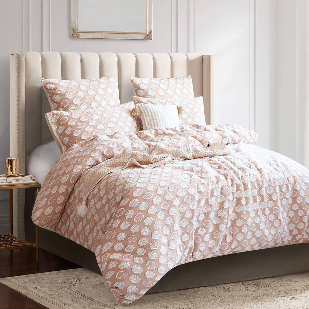 Renee Taylor Ariel Chenille Tufted Jacquard Quilt Set