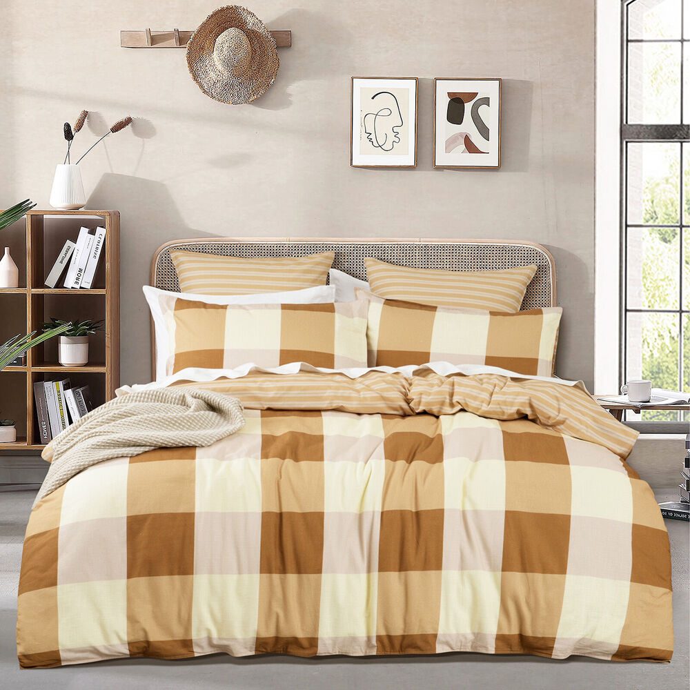 Renee Taylor 300 TC Cotton Reversible Euro Pillowcase Berlin Checks