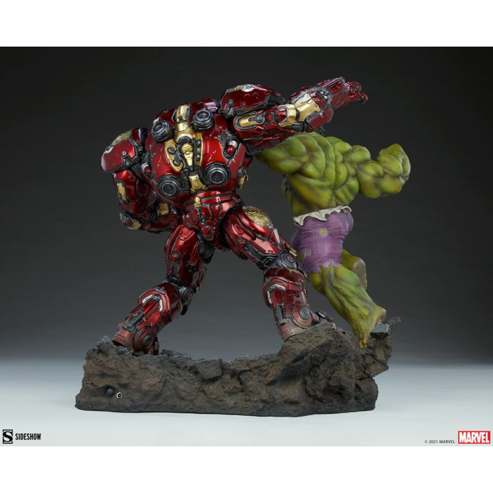 Marvel Comics Hulk vs Hulkbuster Maquette Collectible