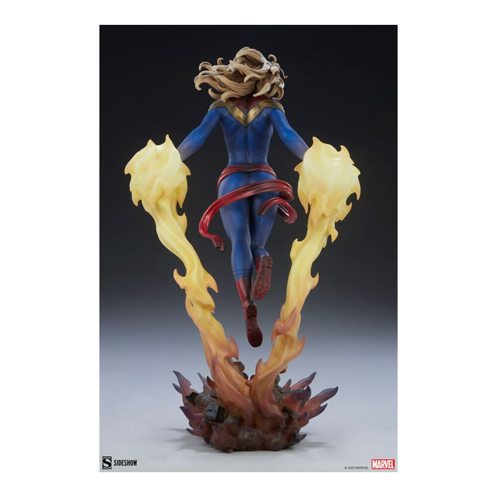 Marvel Comics Captain Marvel Premium Format Statue