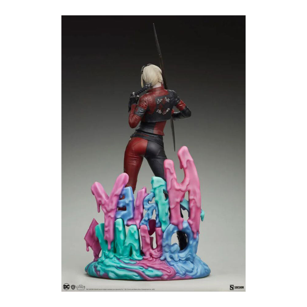 Suicide Squad Harley Quinn Premium Format Statue Action Figure