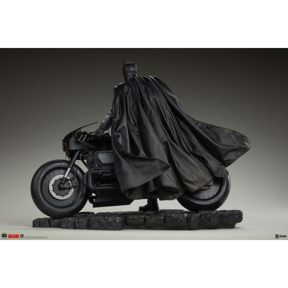 Batman Premium Format Statue Collectible Action Figure