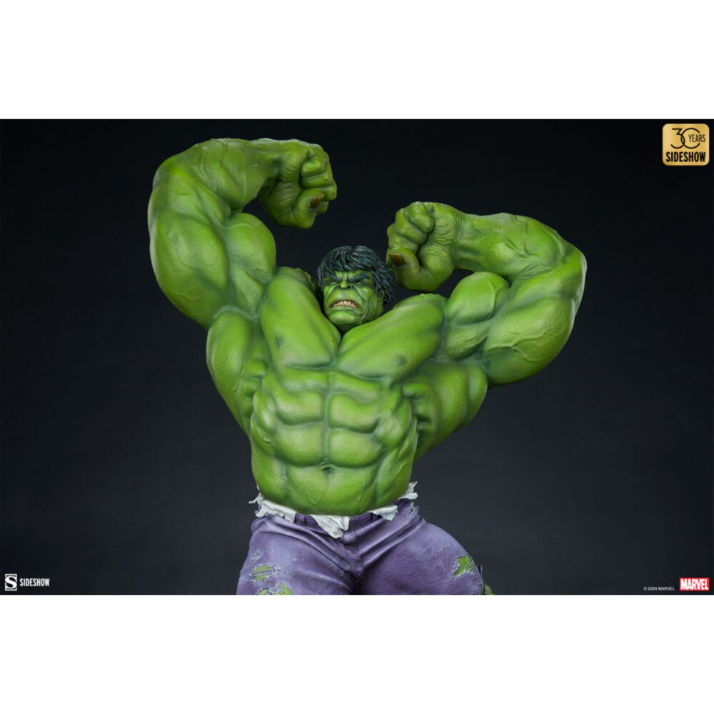Hulk Classic Premium Format Statue Collectible Action Figure