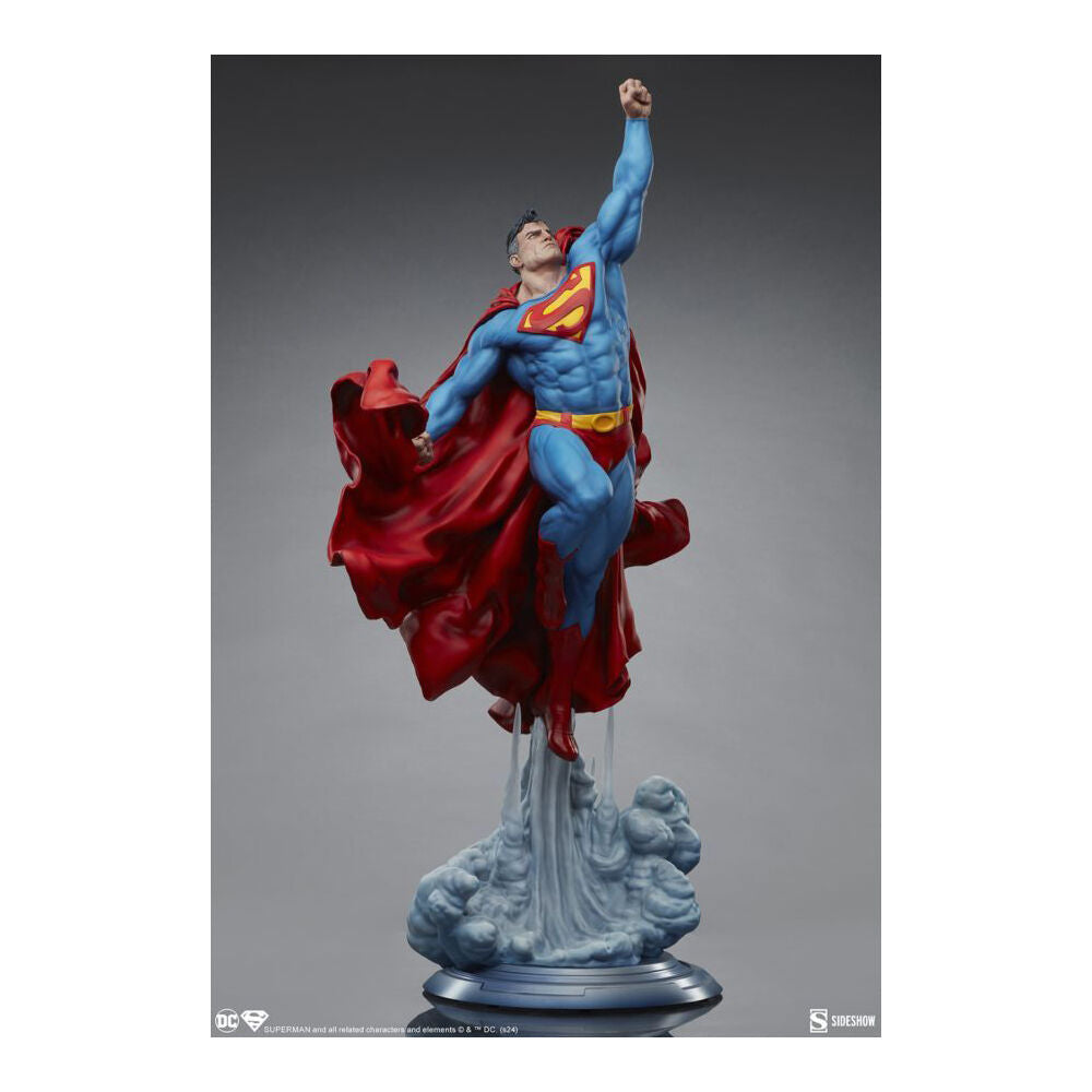 Superman Premium Format Statue Collectible Action Figure
