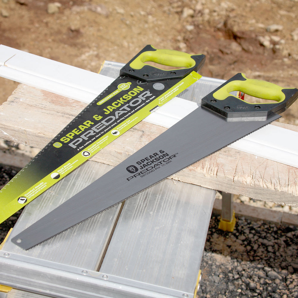 Spear & Jackson Hardpoint Saw Rough Cut 550mm/7PPI Cutting Tool