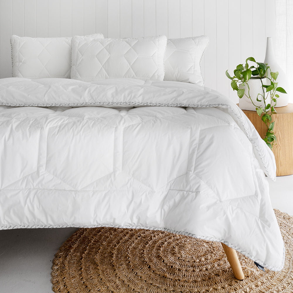 Bambury King Bed Sonar Thermal Balancing Quilt (Outlast) Quilted Home