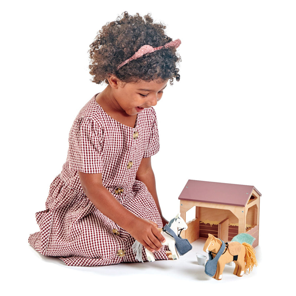 Tender Leaf Toys 19cm The Stables Animal Wooden Toy Set Kids 3y+