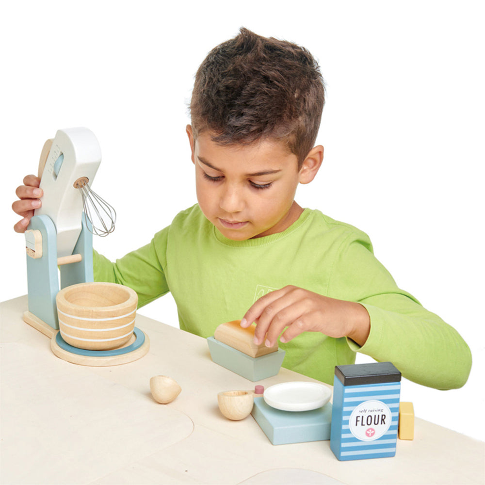 Tender Leaf Toys 28cm Home Baking Wooden Toy Set Kids 3y+