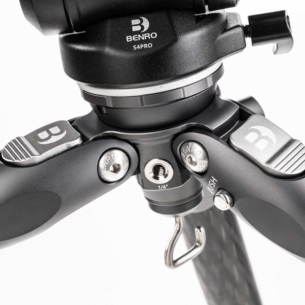 Benro Tortoise 34CLV Carbon Fibre Tripod Kit w/ Twist Lock 164cm