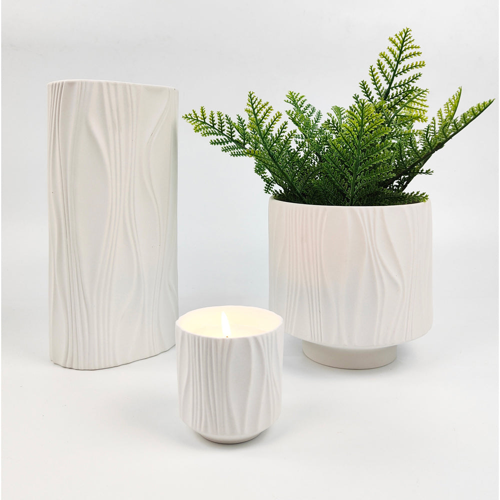 Urban Marlow Abstract Ripple Ceramic 175ml Vanilla Scented Candle - White