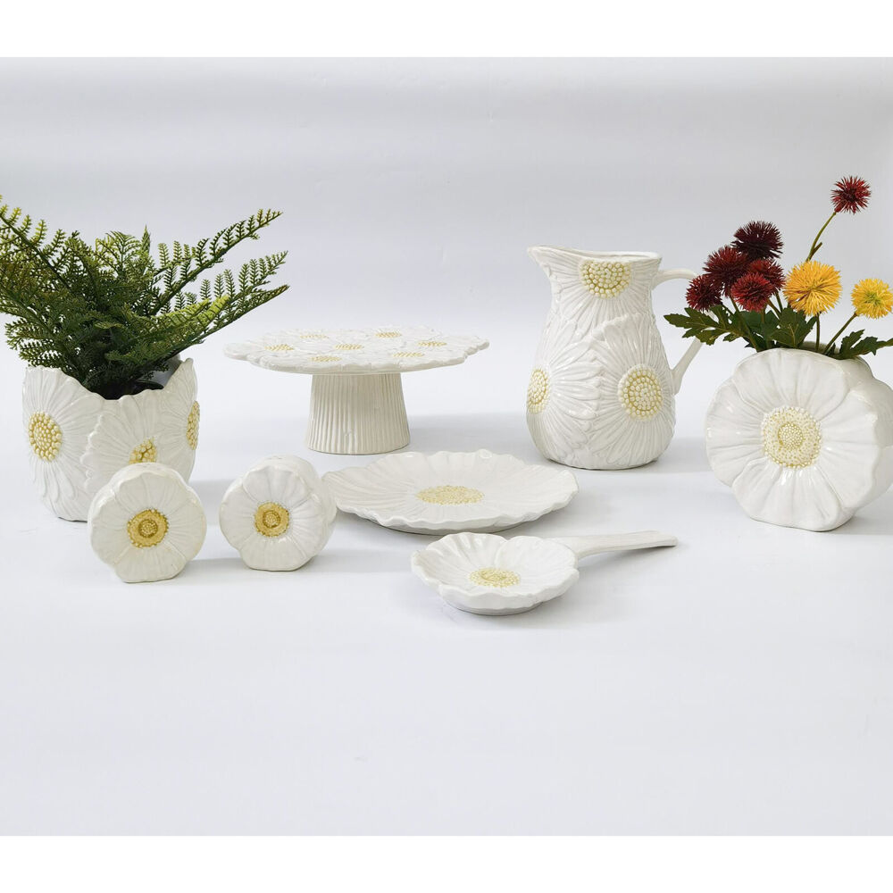 Urban Ceramic Flower Outdoor Garden Planter Pot 12x14cm White