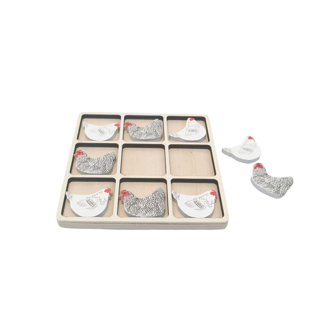 Urban Chicken Tic Tac Toe Wooden Board Game Set 17cm White/Black