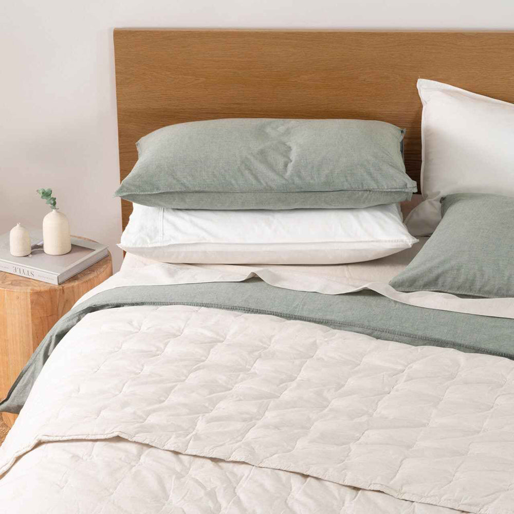 Canningvale Vintage Softwash Coverlet Oatmeal Melange