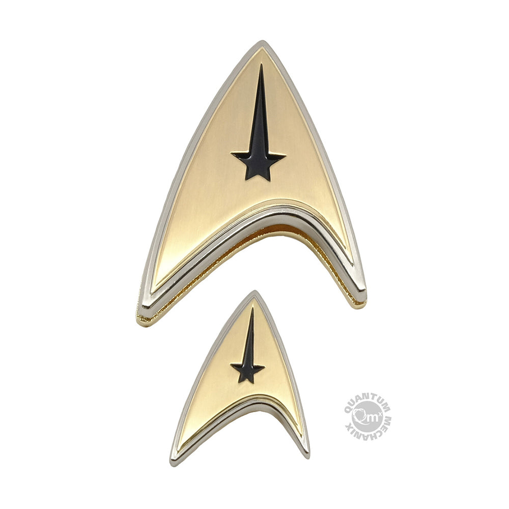 Quantum Mechanix Star Trek Discovery Enterprise Badge and Pin Set Command