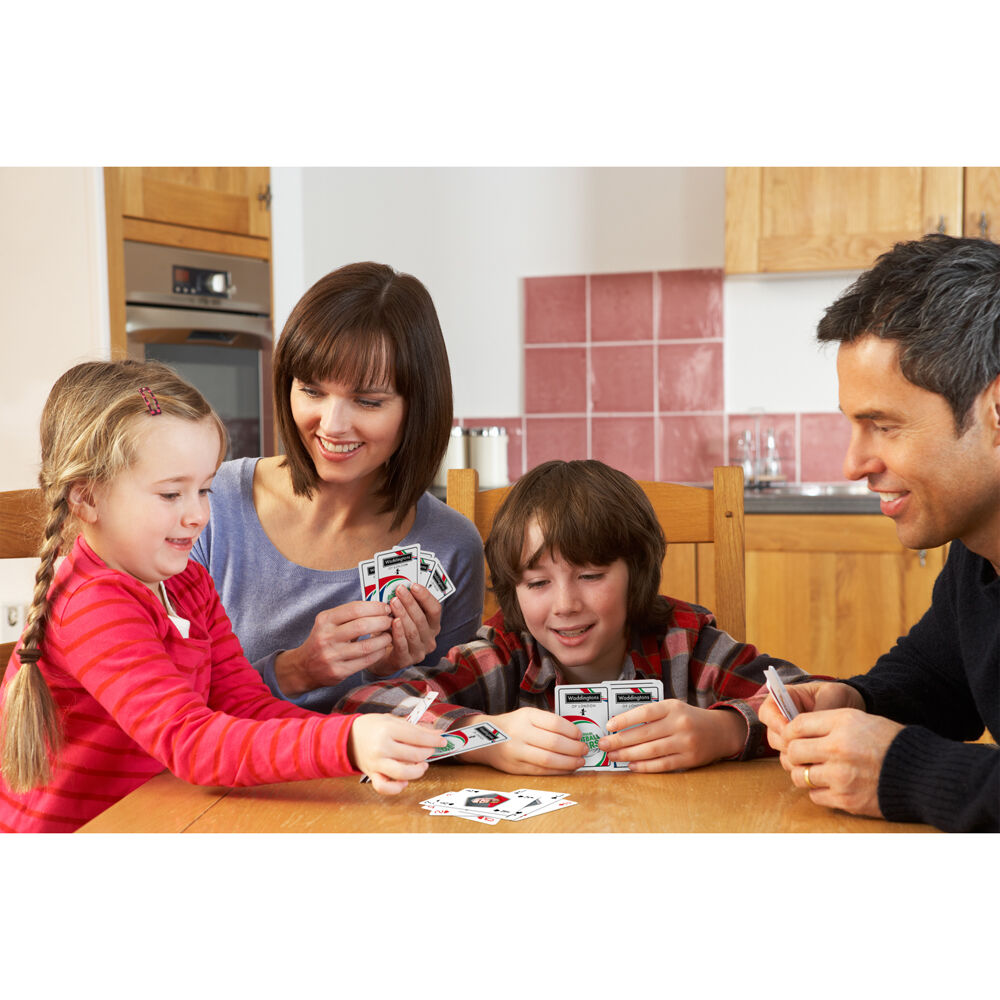 World Football Stars Edition Family and Kids Playing Cards Game 5+