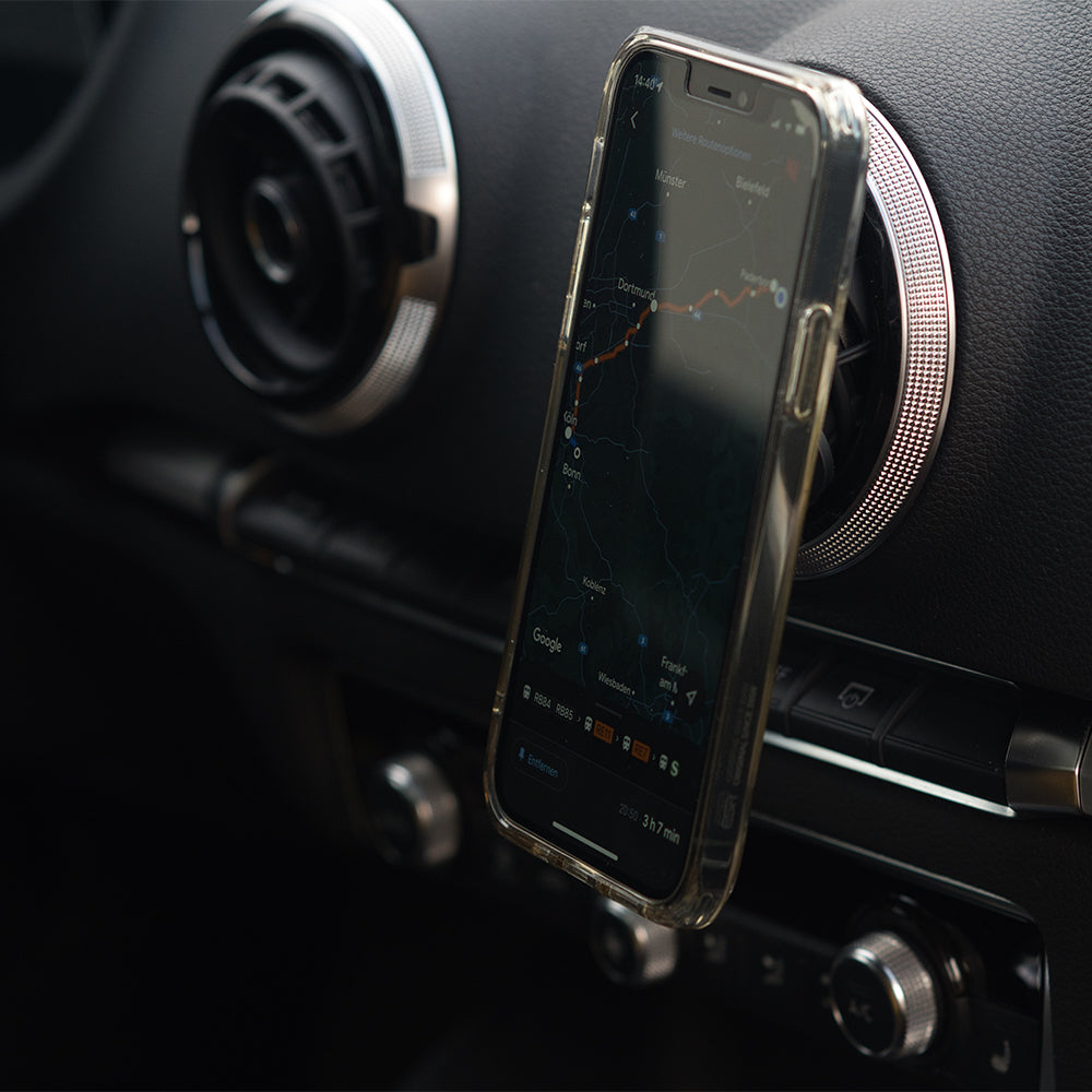Xtrememac Magnetic Wireless Car Phone Mount Holder